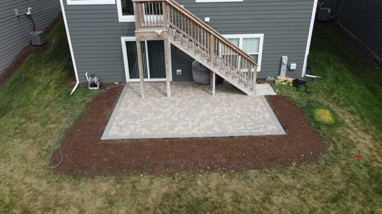 Paver patio install by Durane’s Landscaping